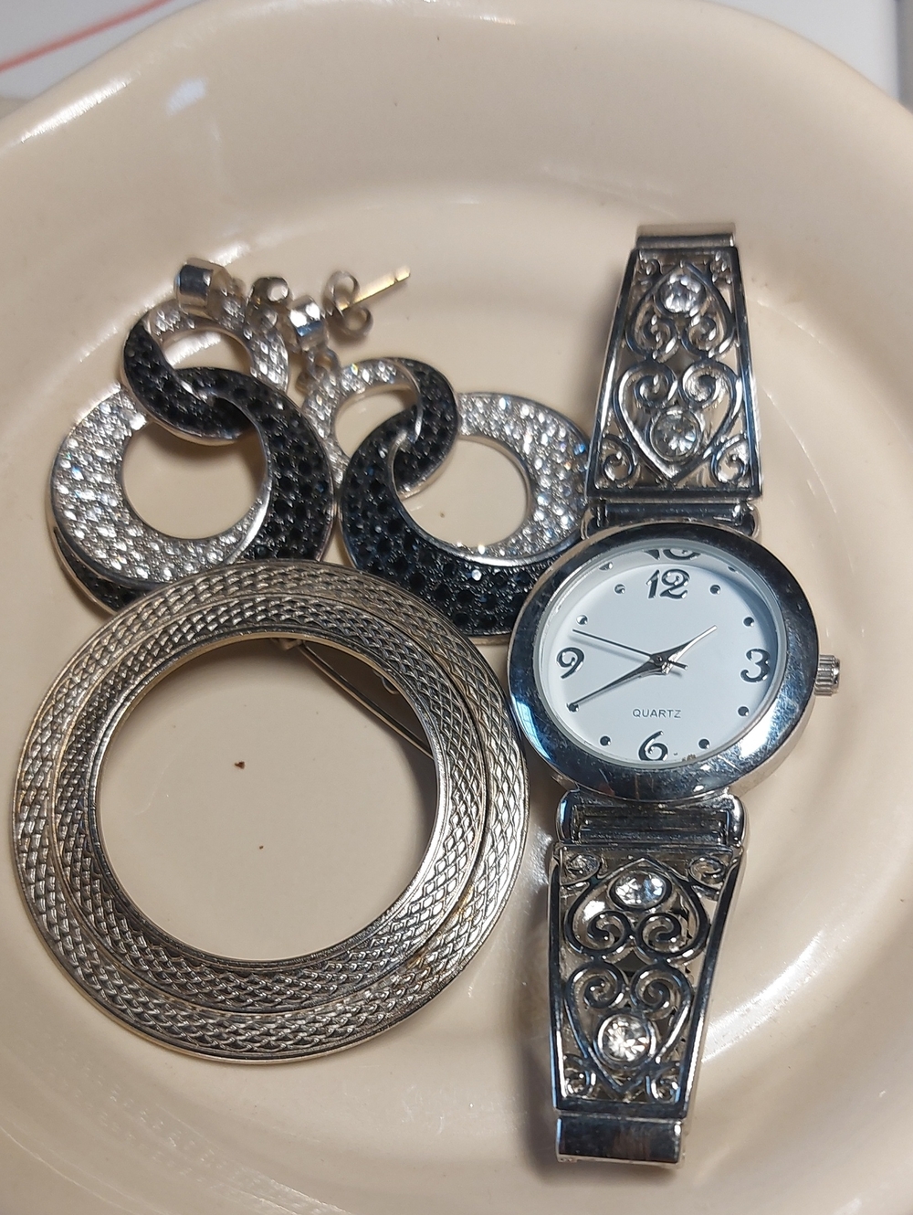 💚3/$30 Vintage Silver-Tone Watch, Brooch & Crystal Earring Lot